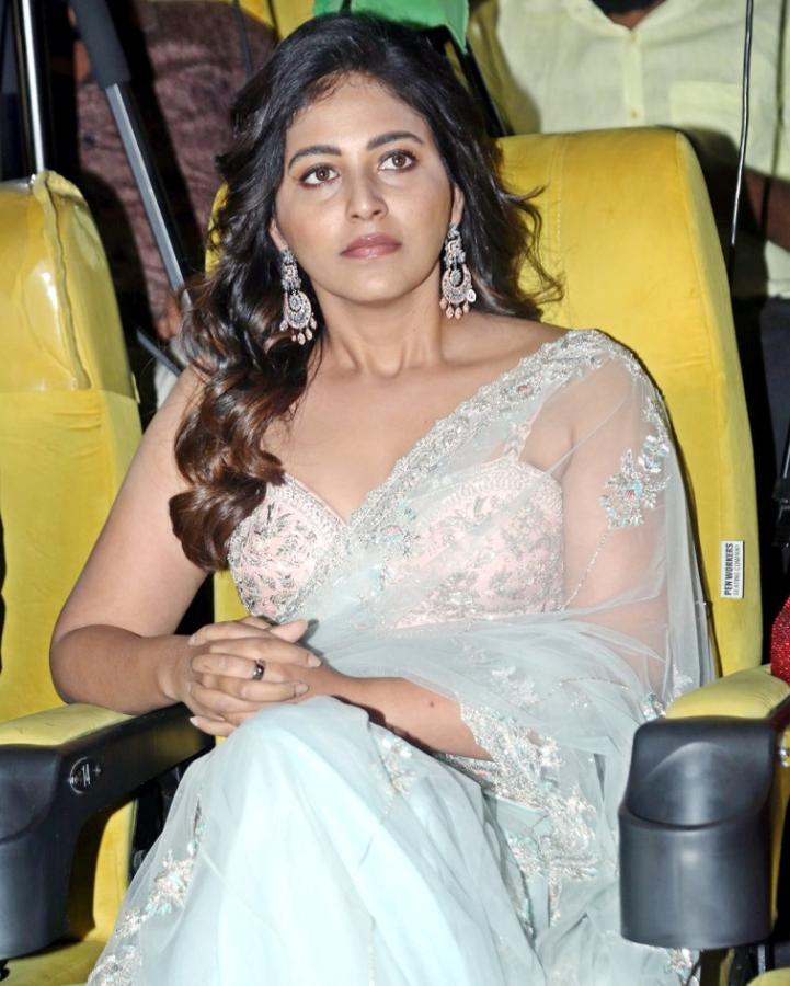 10-Anjali.jpg 10