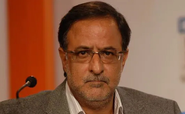 Abhay-Aima.jpg