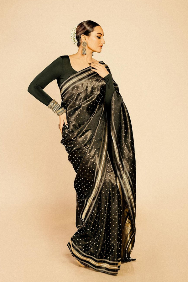 Sonakshi-Sinha-2.jpg 3