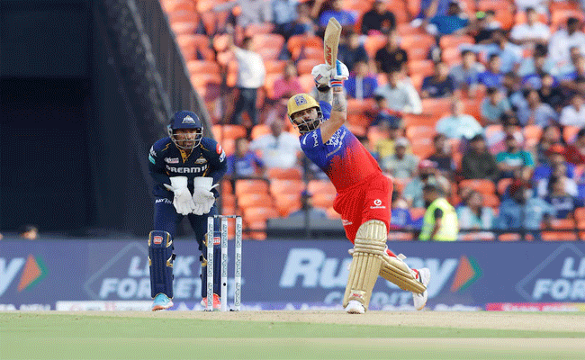 kohli.gif