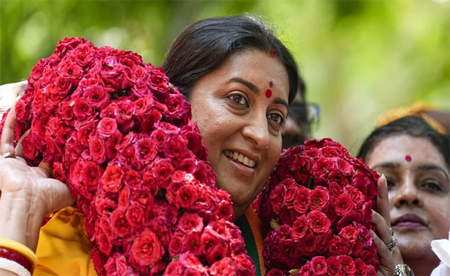 smriti.jpg