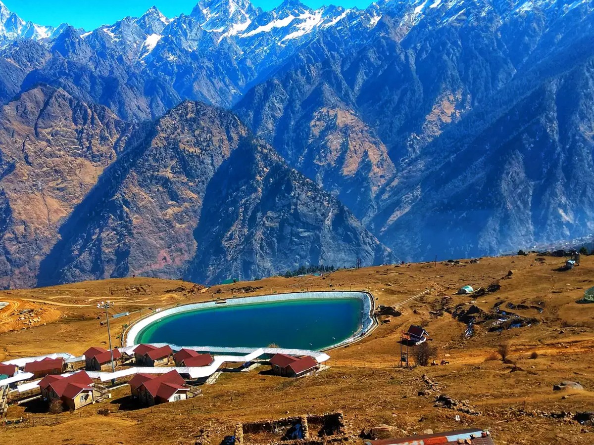 11.Auli_.jpg 12
