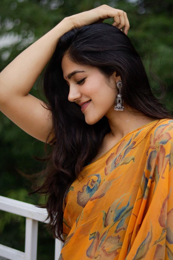 Simran-Choudhary-12.jpg 13