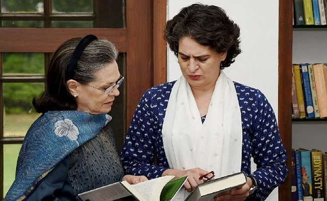 sonia-priyanka.jpg