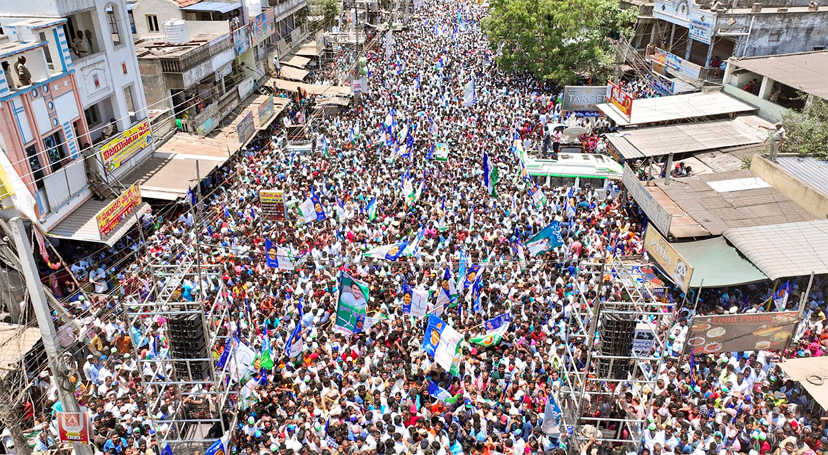 CM_20Jagan_20Election_20Campaign_20Day-3_20Photos-6.jpg 6