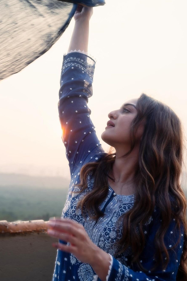 Sonakshi-Sinha-11.jpg 12