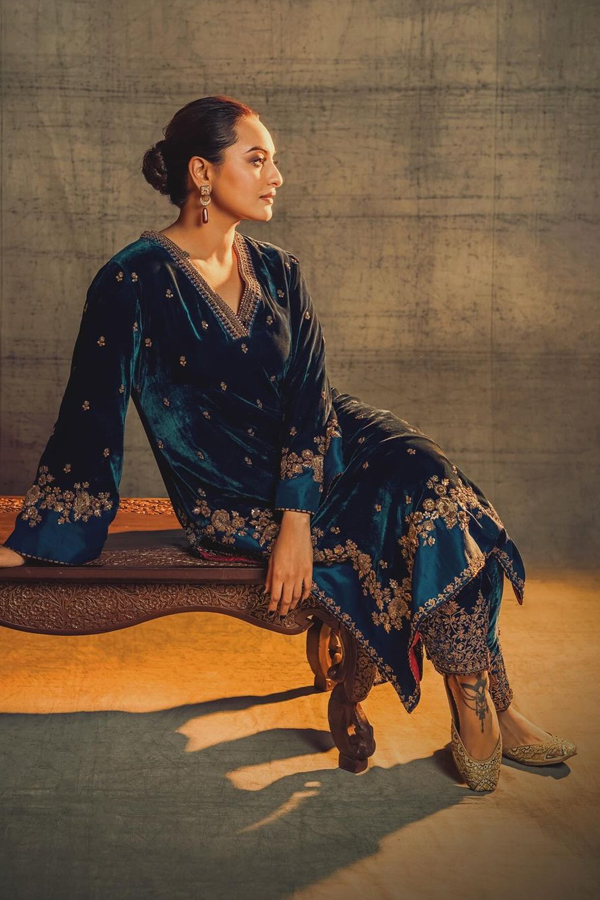 Sonakshi-Sinha-6_0.jpg 7