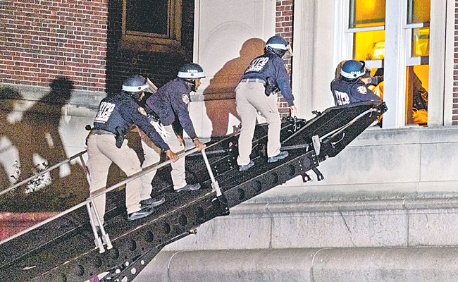 COLUMBIA.jpg