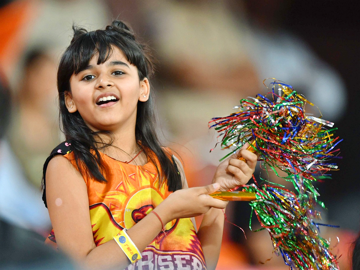Celebreties_20Cricket_20At_20Uppal_20Stadium_20Hyderabad_20Photos_20_2818_29.jpg 19