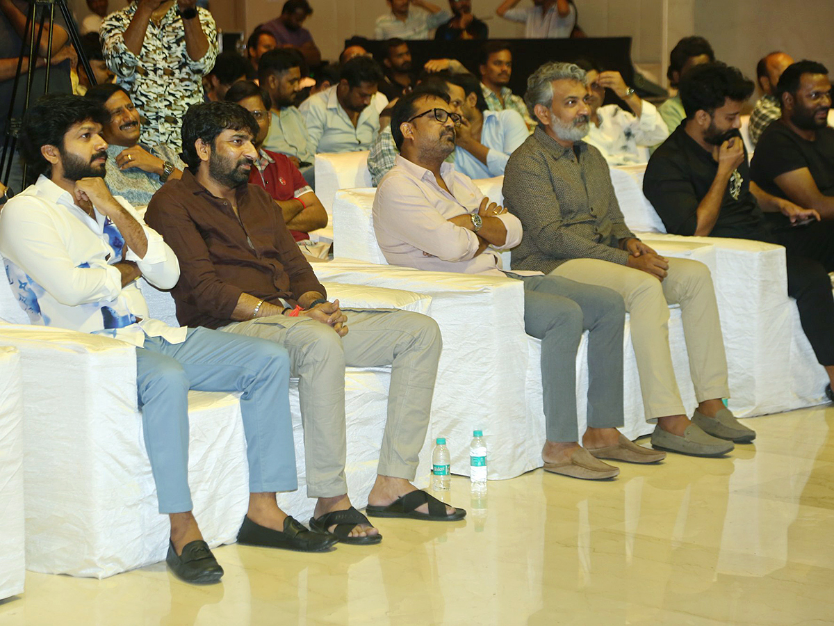 Satya_20Dev_20Krishnamma_20Movie_20Pre_20Release_20Event-14.jpg 14