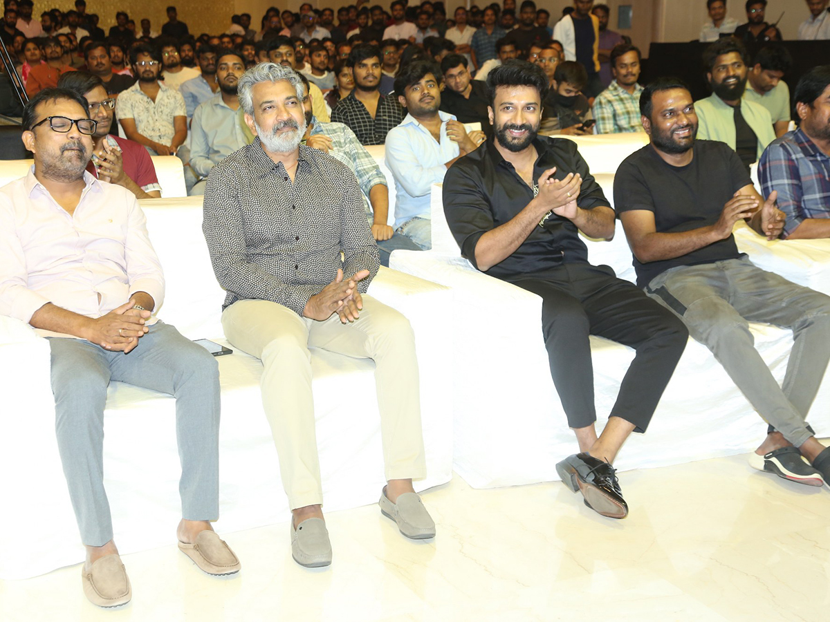 Satya_20Dev_20Krishnamma_20Movie_20Pre_20Release_20Event-21.jpg 21