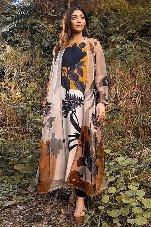 Fashion-2.jpg 3
