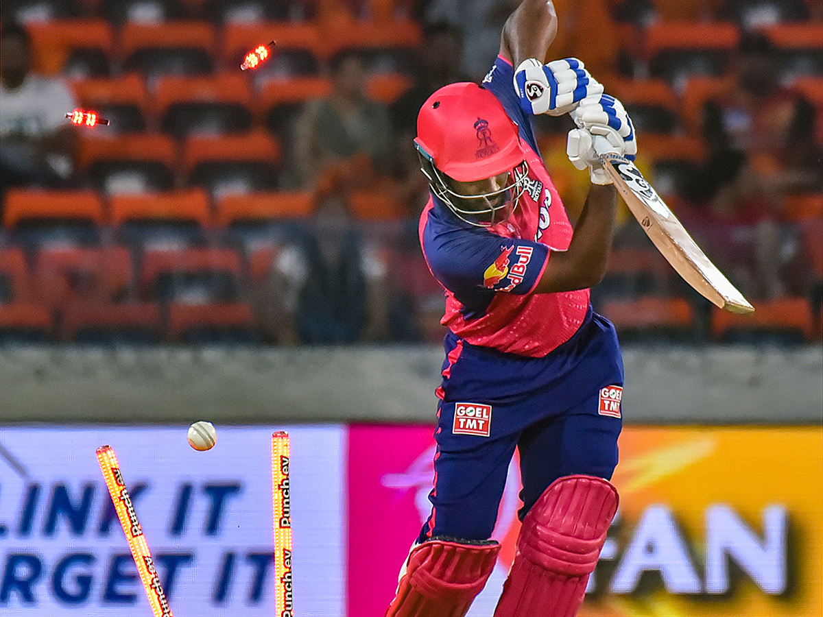 IPL_202024_20T20_20cricket_20match_20between_20Sunrisers_20Hyderabad_20and_20Rajasthan_20Royals_20Photos-_20_287_29.jpg 7