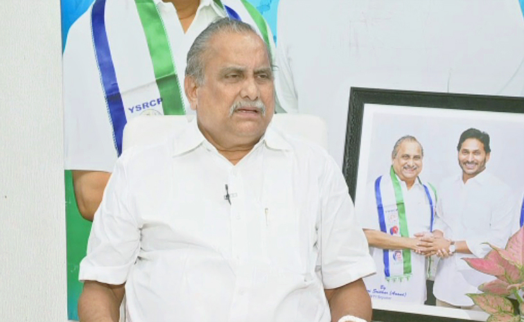 Mudragada-Padmanabham.jpg