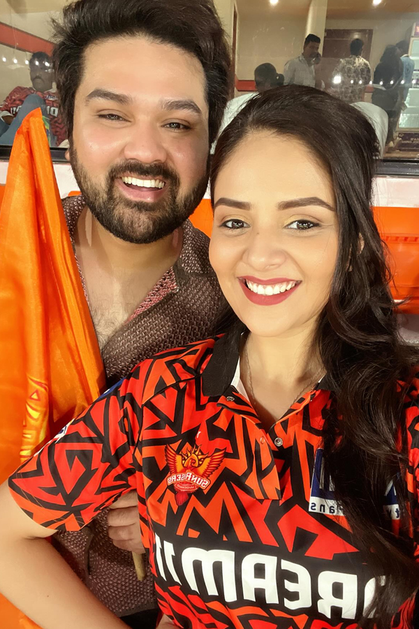 Sreemukhi-4.jpg 5