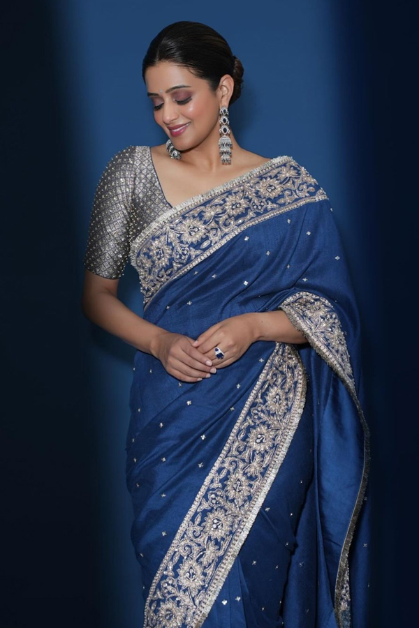 Priyamani-2.jpg 3