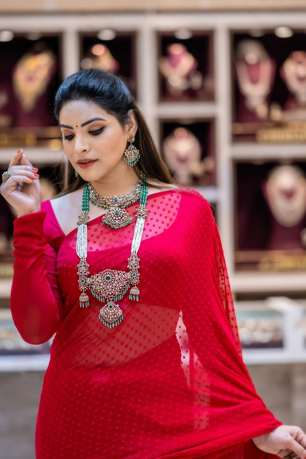 Priyanka-Singh-7.jpg 8
