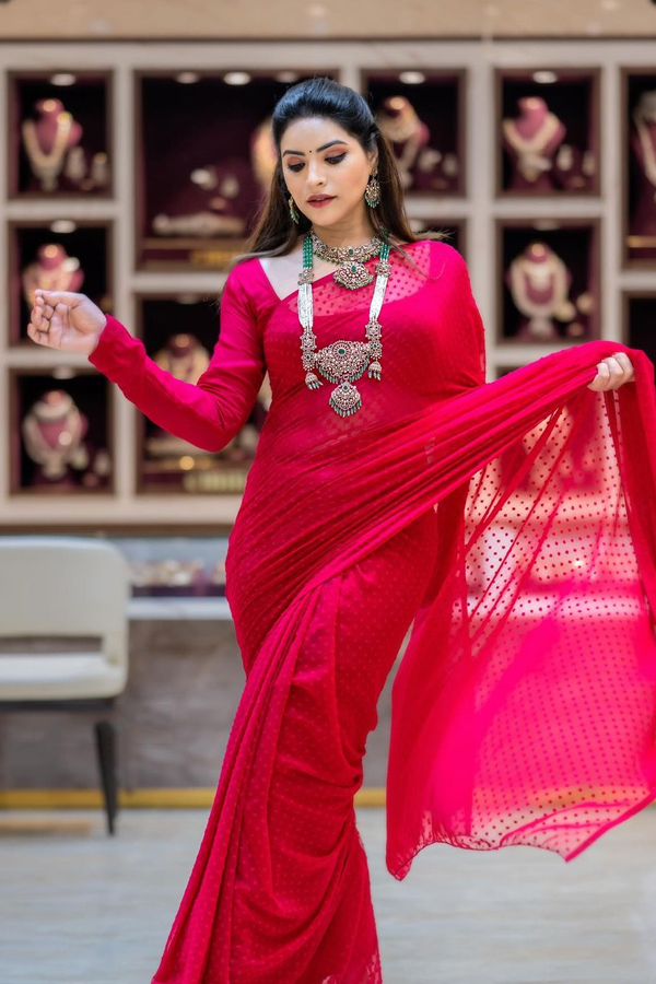 Priyanka-Singh-8.jpg 9