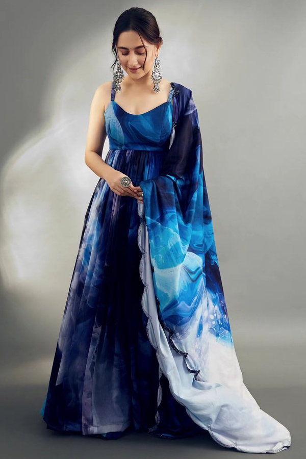 Sanjeeda-Shaikh-11_0.jpg 12