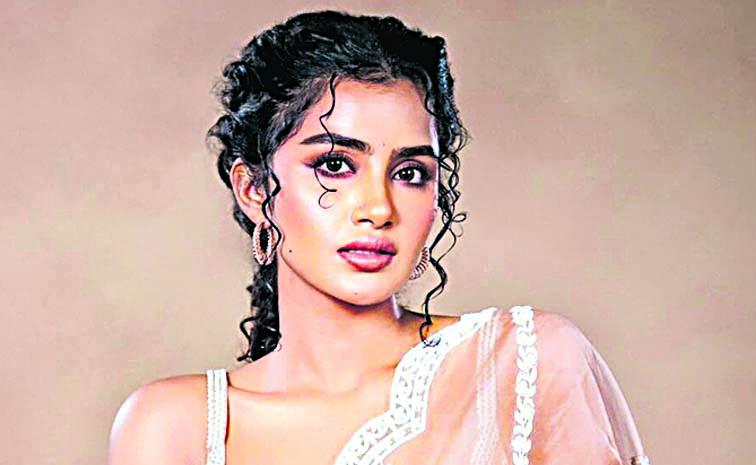 Anupama_20Parameswaran.jpg