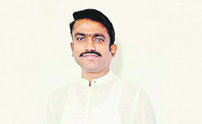 SUNIL.jpg