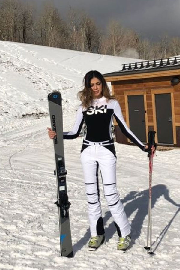 parvathi3.jpg 6