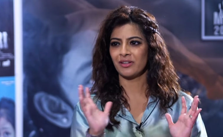 varalakshmi-sarathkumar12.jpg