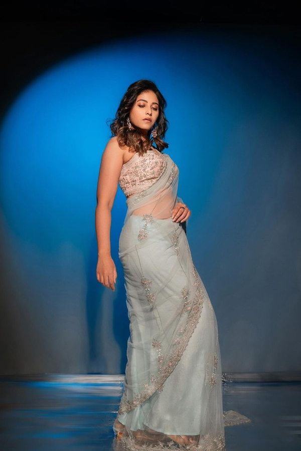 Anjali-2.jpg 3