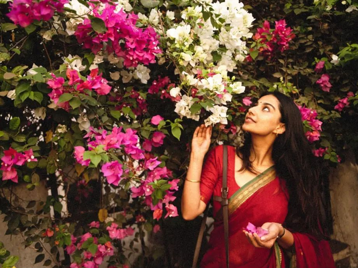 Meenaakshi-Chaudhary-10.jpg 11