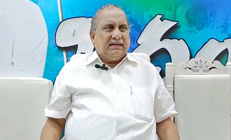 Mudragada-Padmanabham.jpg