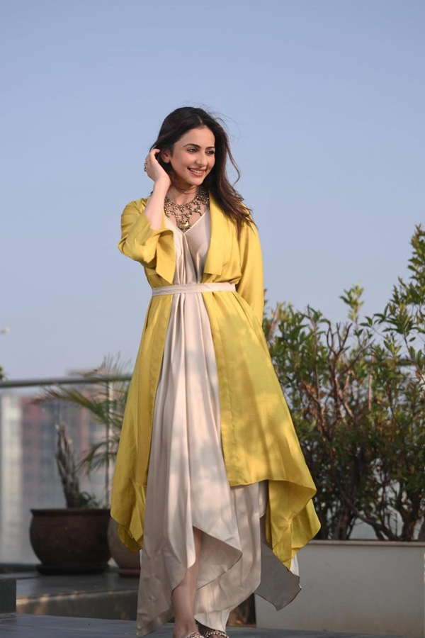 Rakul-Preet-Singh-3.jpg 4