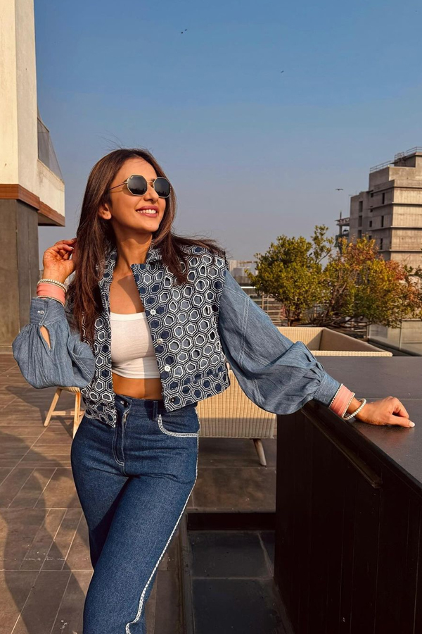 Rakul-Preet-Singh-8.jpg 9