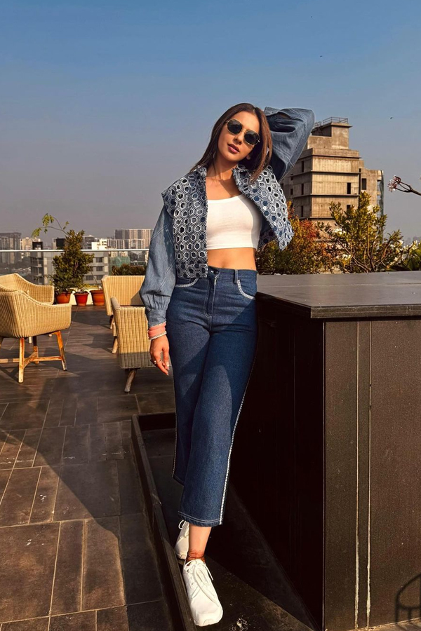 Rakul-Preet-Singh-9.jpg 10