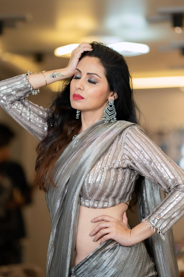 Sadha-4.jpg 5