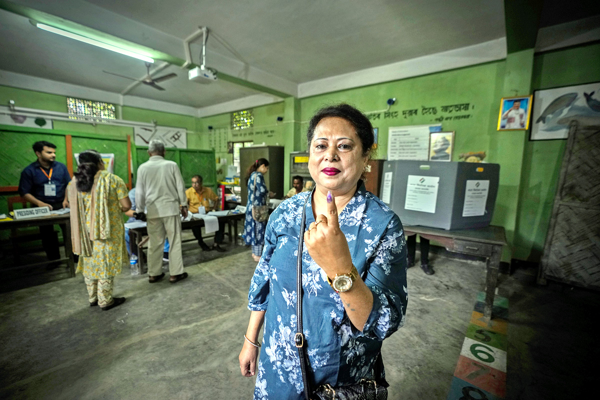 070520240730-India-Election.jpg 25