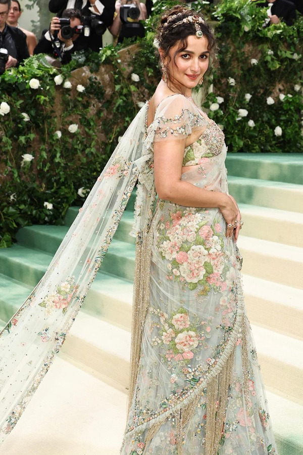2.Alia-Bhatt_Met-Gala-2024.jpg 3