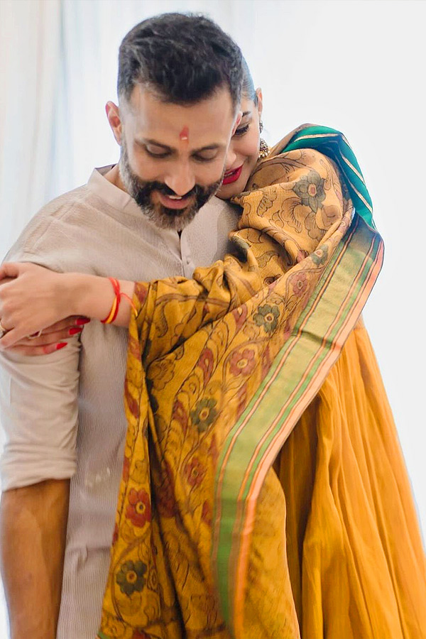 Interesting_20facts_20about_20Sonam_20Kapoor_20wedding_20Photos_20_2814_29.jpg 16