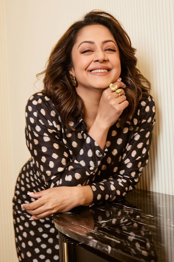 Jyothika-13.jpg 14