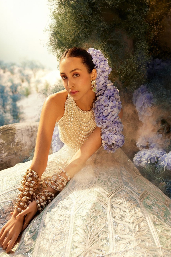 Manish-Malhotra-4.jpg 5