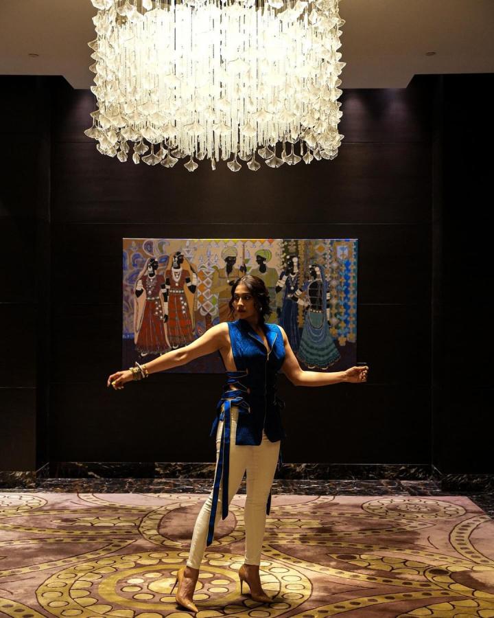 ReginaCassandra-12.jpg 12