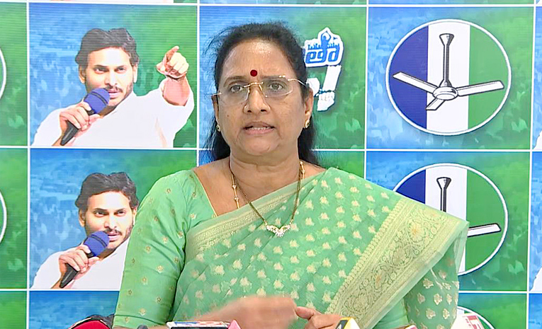 Vasireddy-Padma-Slams-Chandrababu-Over-Taneti-Vanitha.jpg