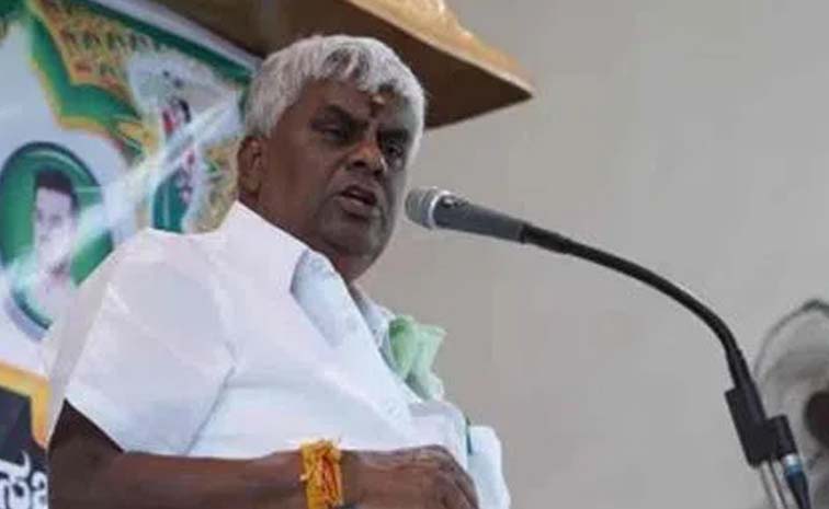 revanna1.jpg