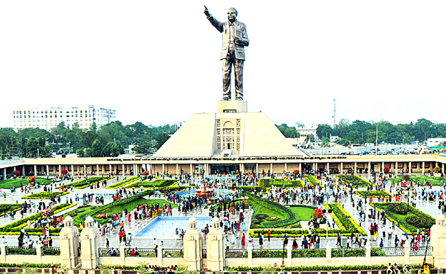 BR-Ambedkar-Statue.jpg
