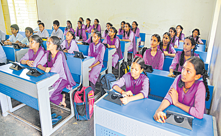 CLASSROOM.jpg