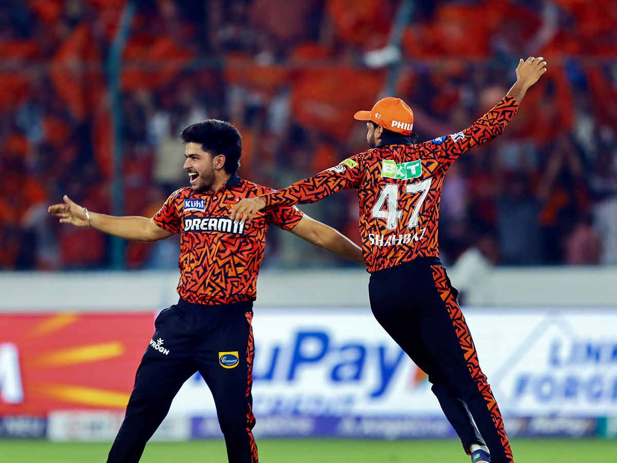 IPL_202024_20T20_20cricket_20match_20between_20Sunrisers_20Hyderabad_20and_20Lucknow_20Super_20Giants-_20_2825_29.jpg 25