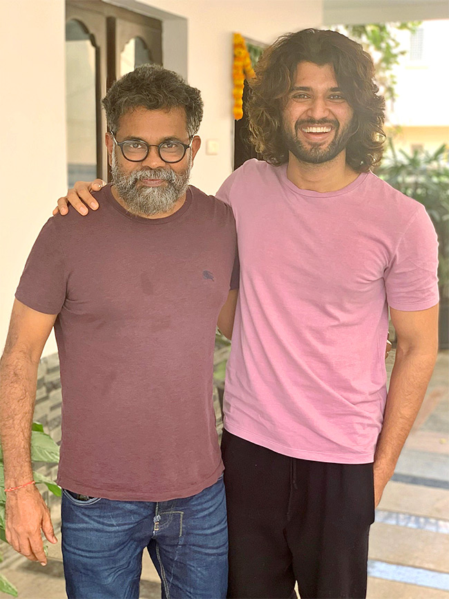Unseen_20And_20Rare_20Pictures_20From_20The_20Unseen_20Gallery_20Of_20Vijay_20Deverakonda-_20_2830_29.jpg 30