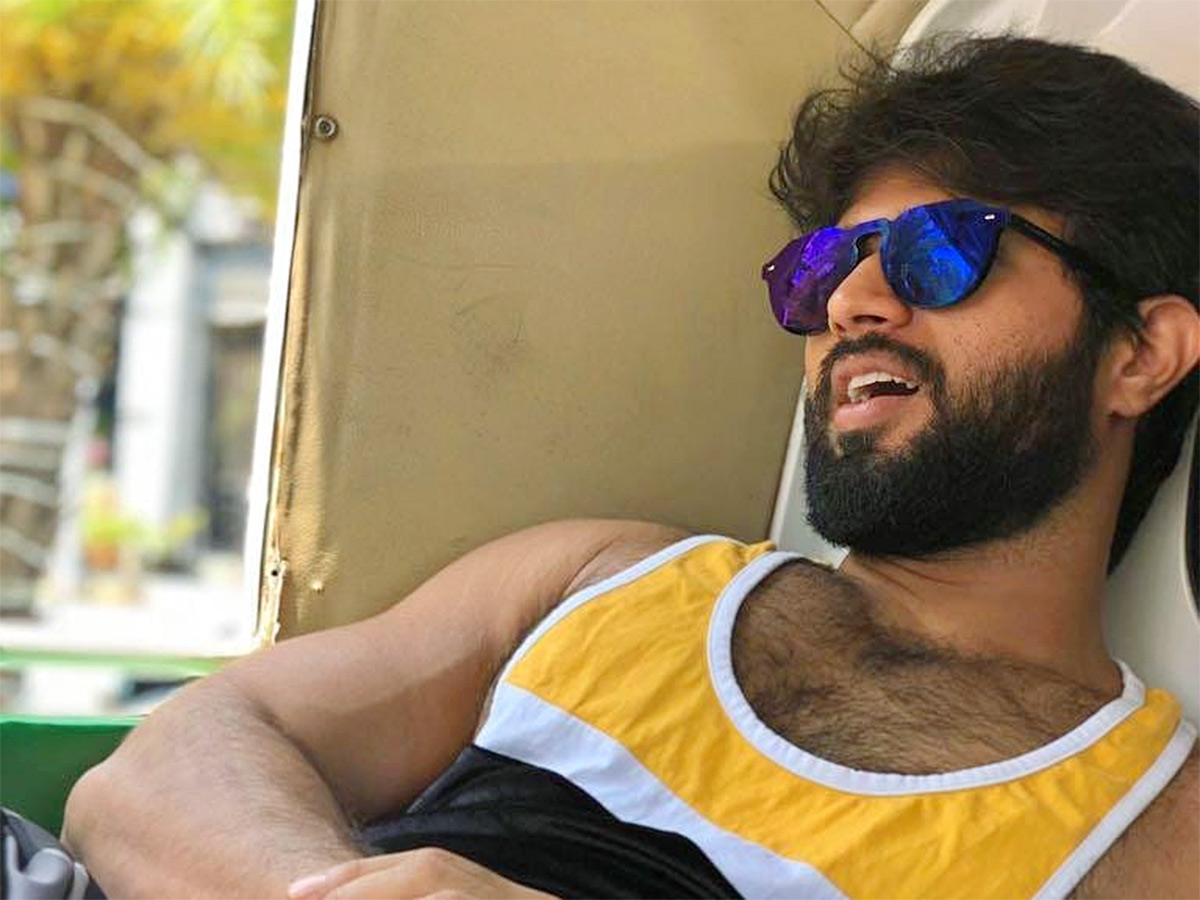 Unseen_20And_20Rare_20Pictures_20From_20The_20Unseen_20Gallery_20Of_20Vijay_20Deverakonda-_20_2838_29.jpg 38