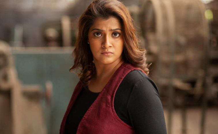 varalaxmi_1.jpg