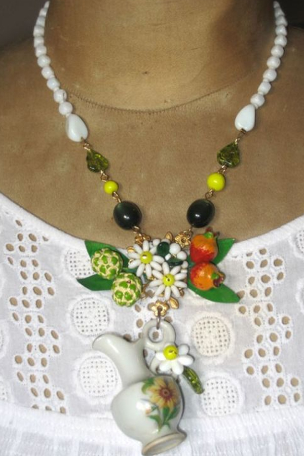 Jewellery-18_0.jpg 19