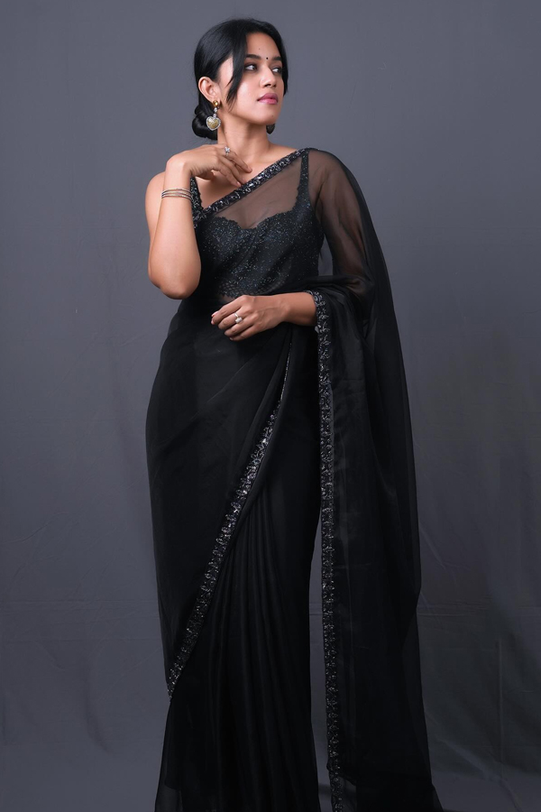 Mirnalini-Ravi-19.jpg 21